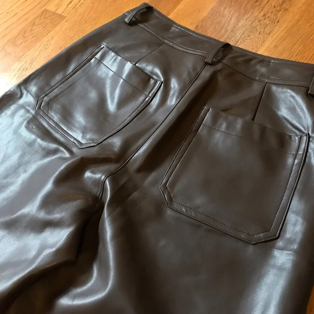 NWT Faux leather High waist wide leg  pants Dark brown size M - Picture 11 of 16